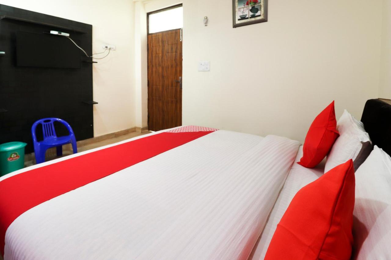 Silver Dew Resorts And Restaurant Đồi Đồi Dhanaulti Ngoại thất bức ảnh